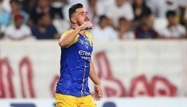 Fenerbahçe'de Giuliano sürpizi