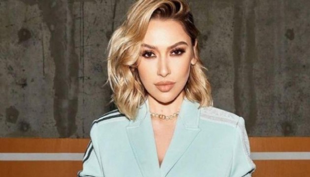 Hadise bronz teniyle sosyal medyayı yıktı geçti!