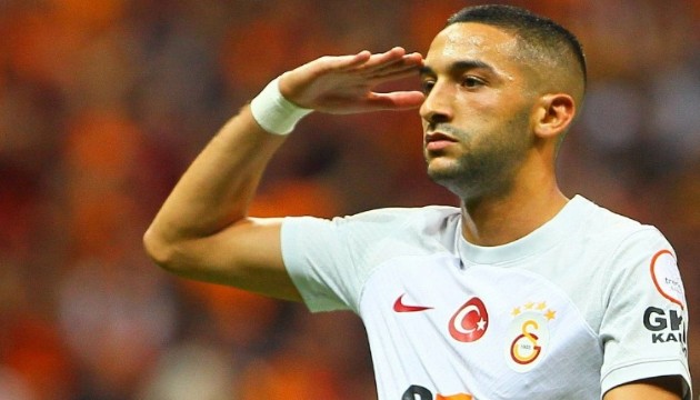 Hakim Ziyech yeni sözleşmeye imza attı!