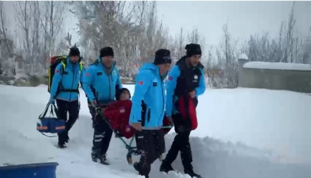 Giresun'da yoğun kar, KOAH hastalarını etkiledi