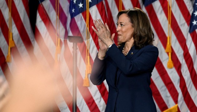 Başkanlık seçim kampanyasına başlayan Kamala Harris'ten 'seçimleri kazanacağız' vurgusu