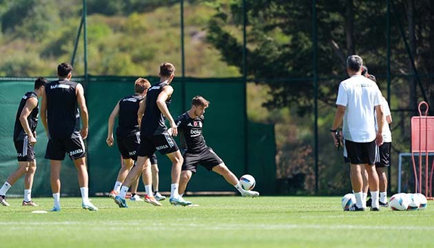 Beşiktaş’ın kamp kadrosu belli oldu