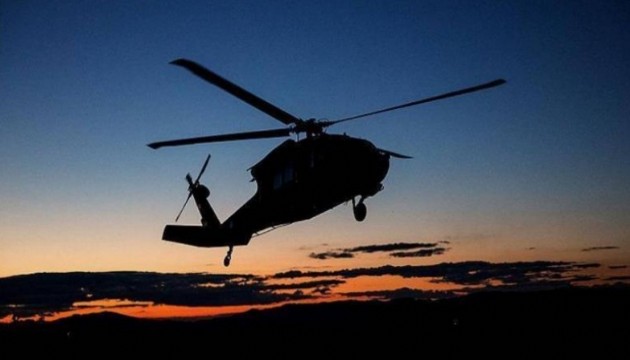 Pakistan'da donanmaya ait helikopter düştü: 3 asker öldü