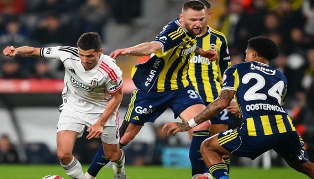 Fenerbahçeli yıldıza hırsız şoku