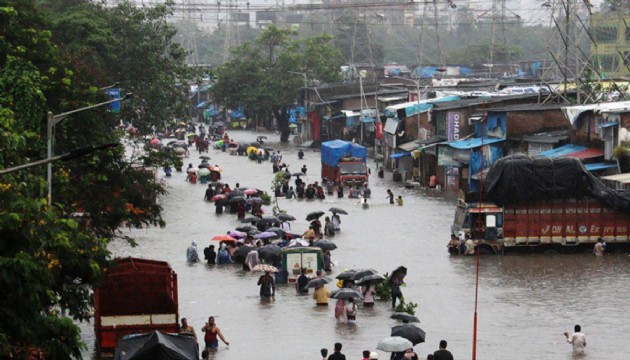 Hindistan'da sel felaketi: 8 ölü