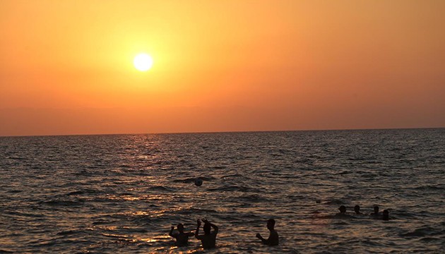 Son 76 yılın en sıcak nisan ayı