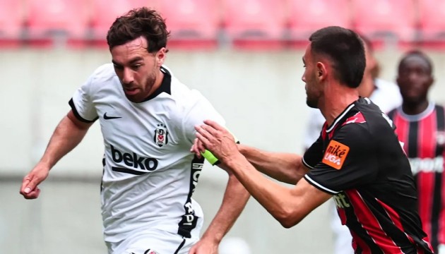 Beşiktaş hazırlık maçında mağlup