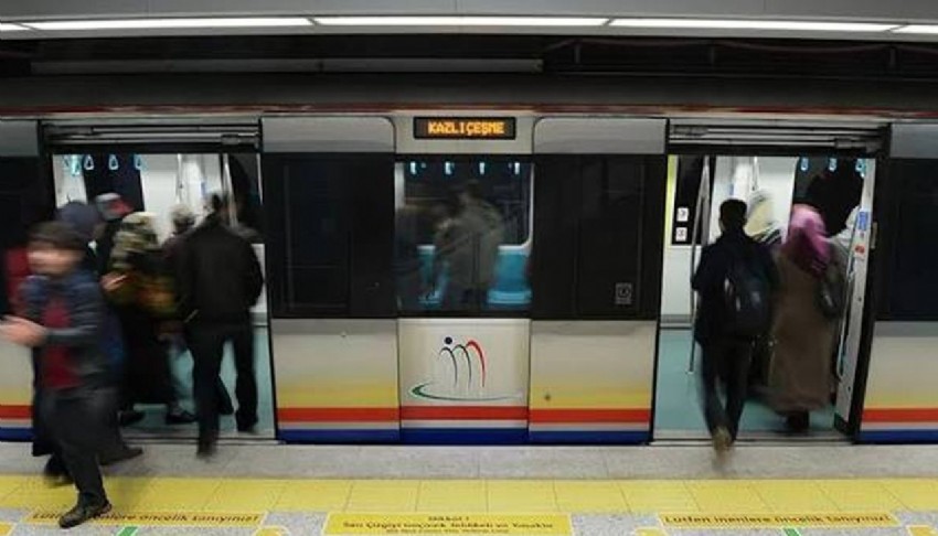 Marmaray'da intihar: Seferlerde gecikme yaşanıyor