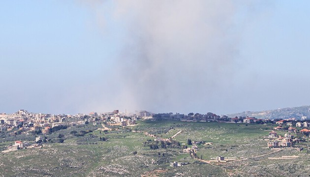 İsrail, Lübnan'a saldırılarını sürdürüyor