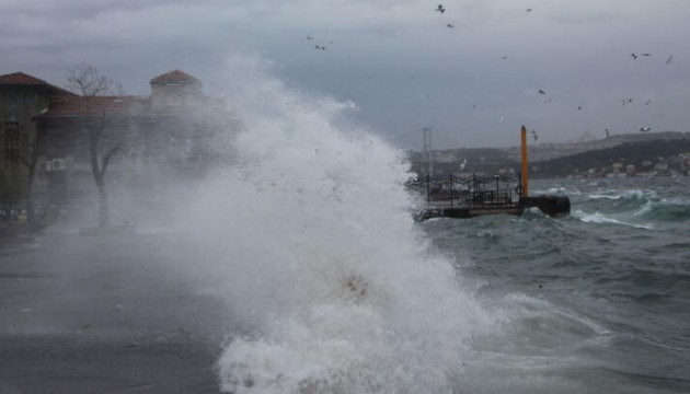 İstanbul Valiliği'nden fırtına uyarısı