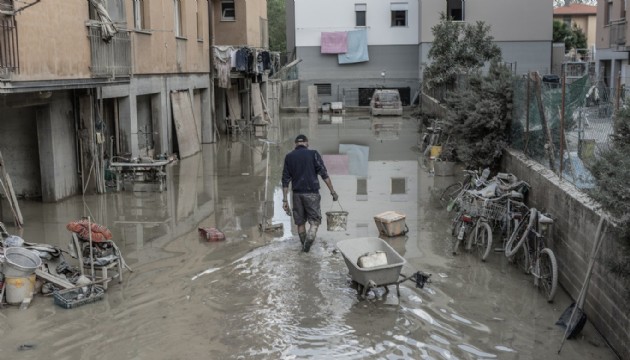 İtalya'daki sel felaketinde can kaybı artıyor