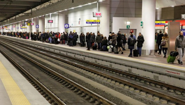 İtalya'da ulaşım sektöründe çalışanlar greve gitti