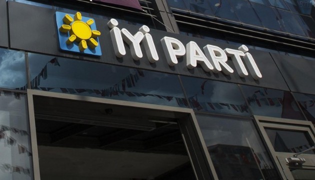 İYİ Parti'de bir toplu istifa daha!