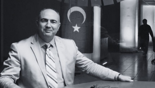 Gazeteci Vedat Yenerer hayatını kaybetti
