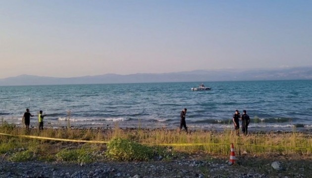 Serinlemek için İznik Gölü'ne giren 8 yaşındaki çocuktan acı haber