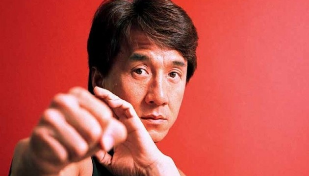 Jackie Chan artık neden Hollywood'da çalışmıyor?