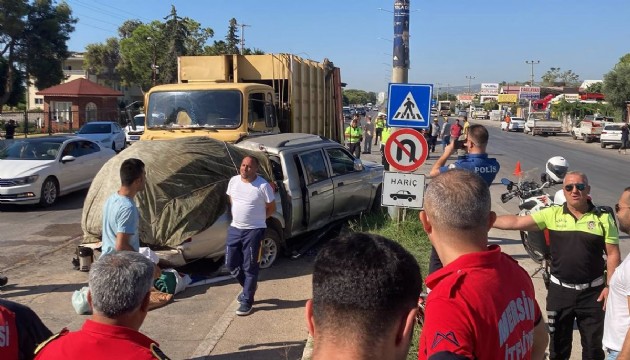 Mersin'de katliam gibi kaza: 4 ölü, 2 yaralı