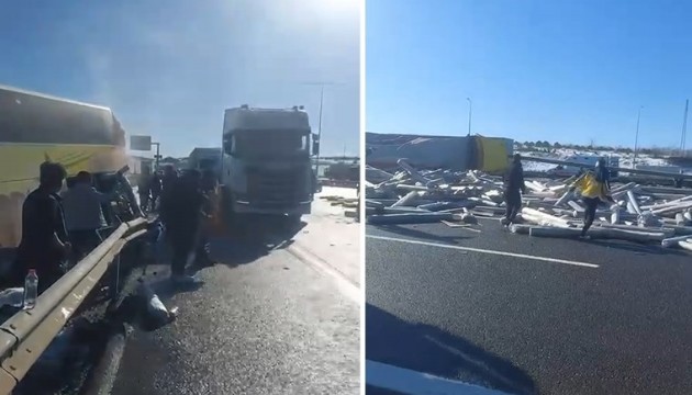 Marmara Otoyolu'nu kilitleyen kaza!