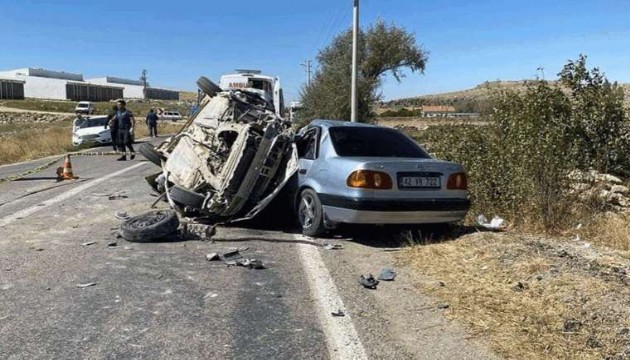 Kütahya'da feci kaza: 2 ölü, 2 yaralı!