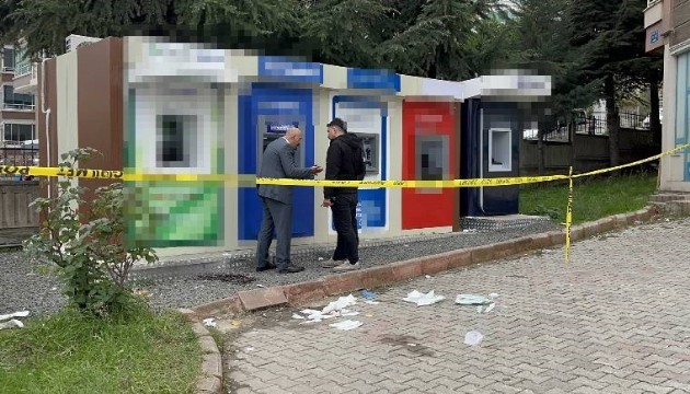 ATM'de silahlı saldırı! İşlem yaparken vuruldu