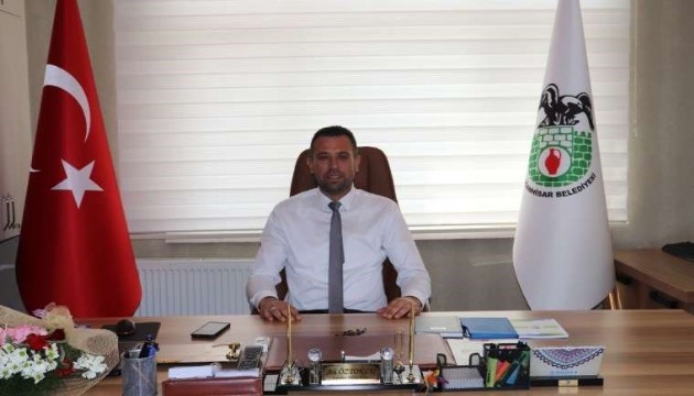 YPR belediye başkanı partisinden istifa etti