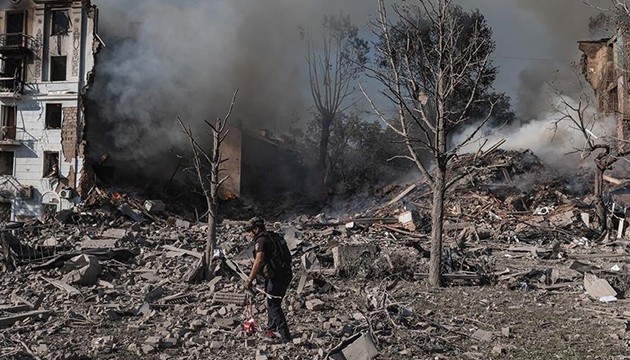 Rusya'dan Kiev'e yoğun saldırı