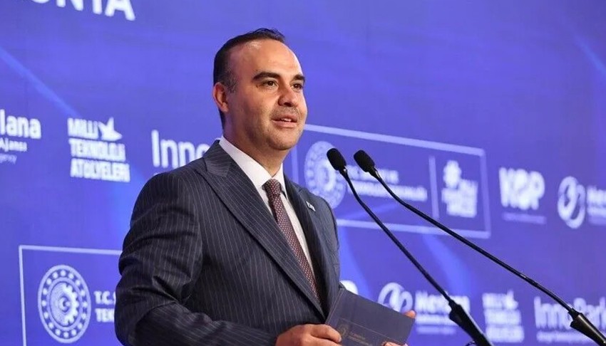 Bakan Kacır: Türkiye ekonomisini büyüttük, Türkiye'nin gücüne güç kattık