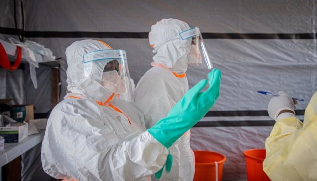 Ebola vaka sayısı 1926'ya yükseldi