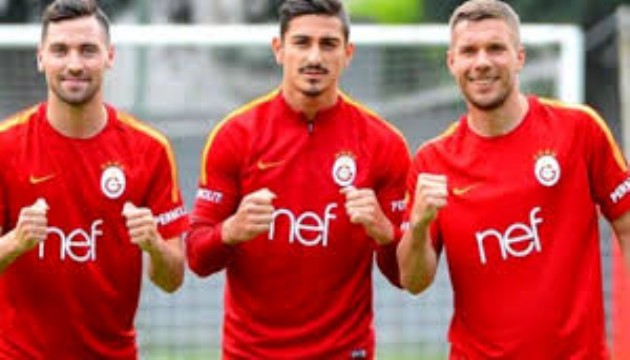 Galatasaray'ın eski oyuncusuna koronavirüs şoku