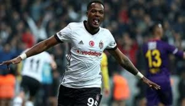 Beşiktaş'tan Larin kararı