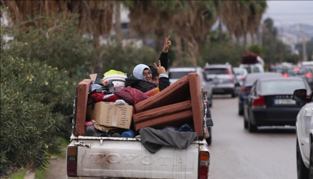 Ateşkes sonrası 15 binden fazla Lübnanlı evlerine döndü
