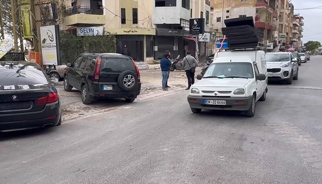 Lübnan'da kent sakinleri evlerine dönüyor