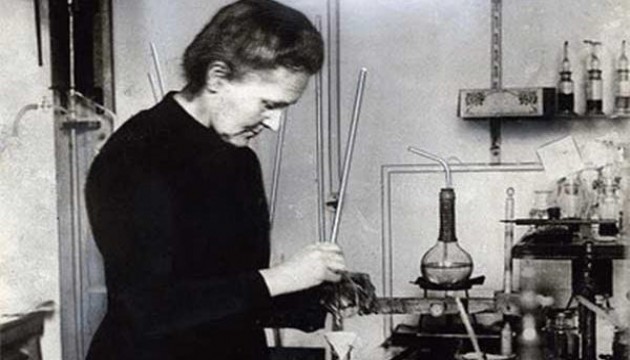 Marie Curie'nin evini Polonya satın alıyor