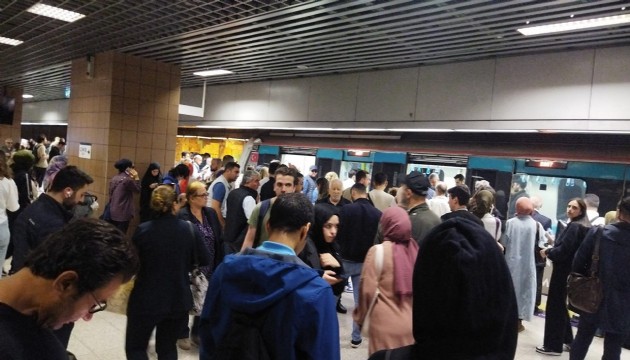 Marmaray'da intihar girişimi!