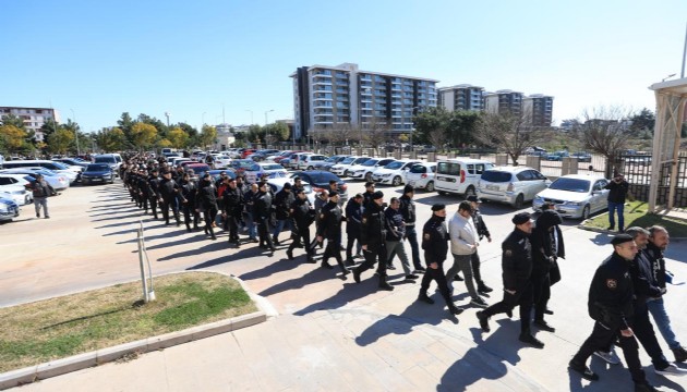 'Maydonoz Döner' zincirine FETÖ operasyonu: 126 kişi tutuklandı
