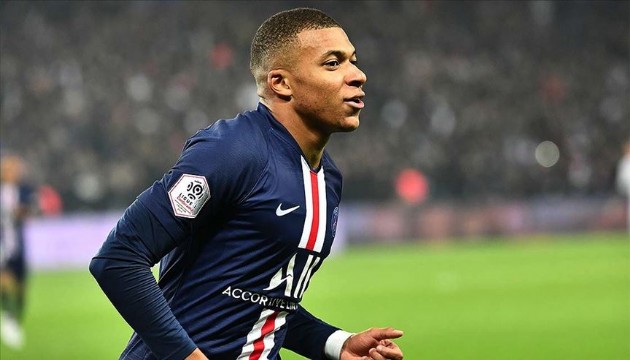 Mbappe PSG'de kalacak mı?