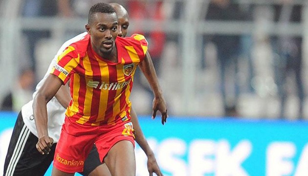 Galatasaray'dan Mensah formülü