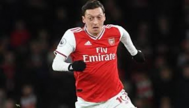 Mesut Özil'e dev teklif