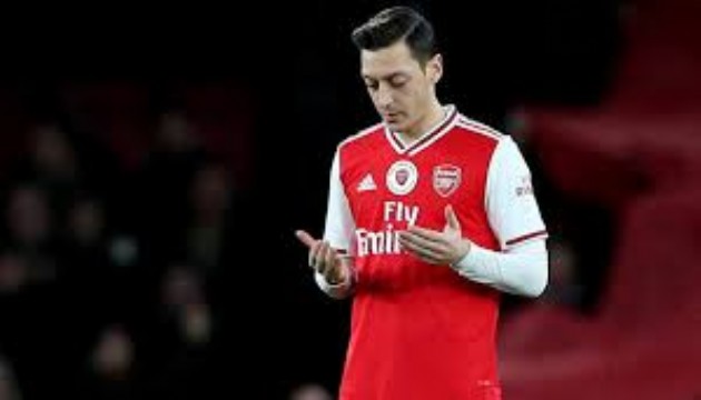 Mesut Özil'den İslamofobi tepkisi