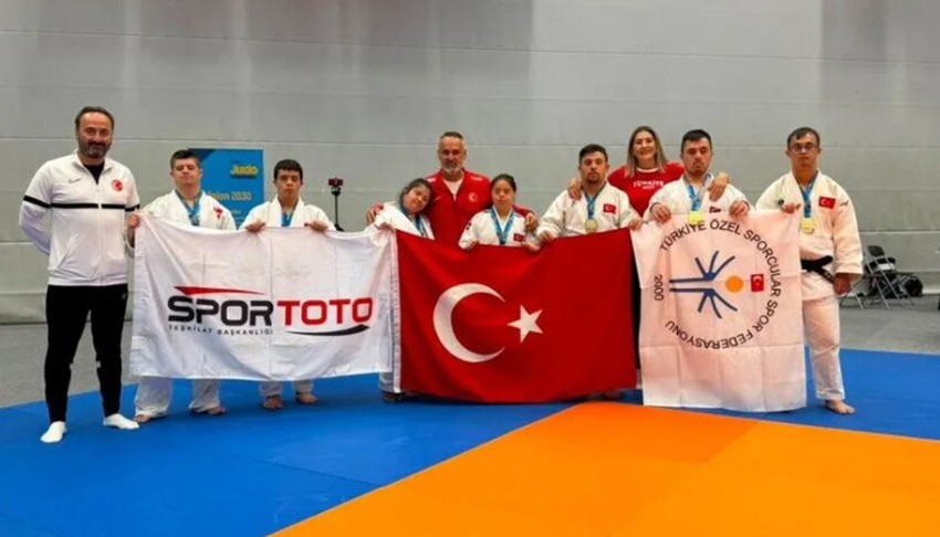 Milliler dünya şampiyonu oldu