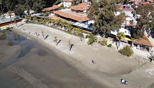 Muğla'da deniz suyu yaklaşık 30 metre çekildi