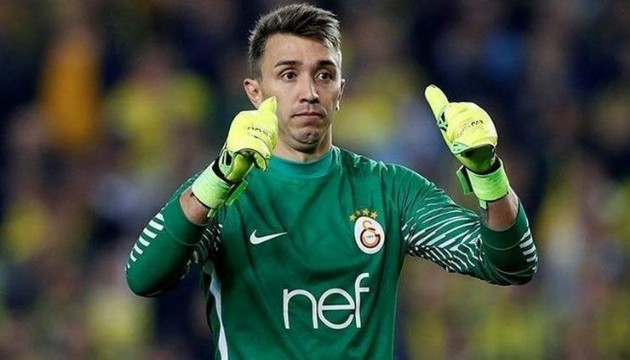 Galatasaray'a Muslera müjdesi