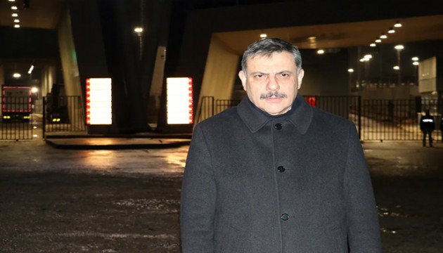 Bakan Çiftçi İran sınırında