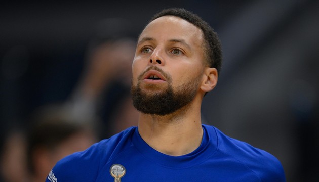 Stephen Curry ilk 20'ye girdi