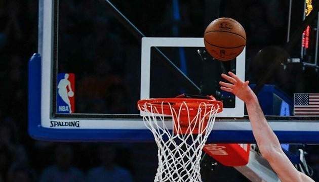 Raptors, Cleveland'ı mağlup etti