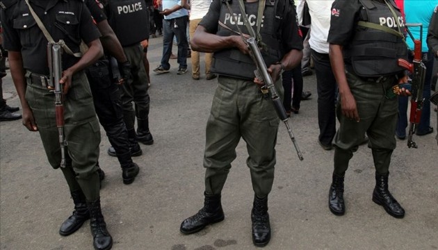 Nijerya'da camiye silahlı saldırı, 18 ölü!
