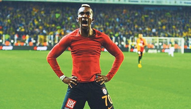 Galatasaray'ın Onyekuru ısrarı sürüyor