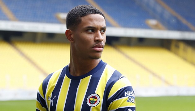 Fenerbahçe'de sözleşme yenilemesi