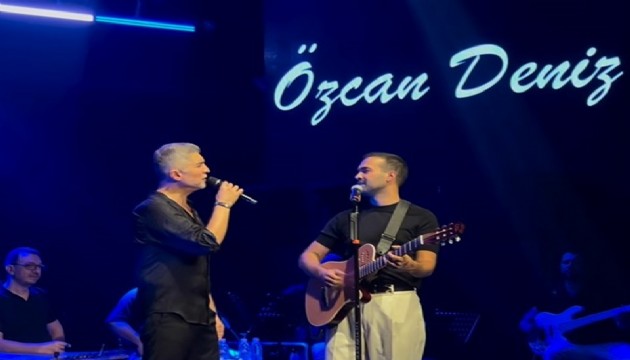 Özcan Deniz'den sürpriz konuk: Mert Demir ile düet yaptı