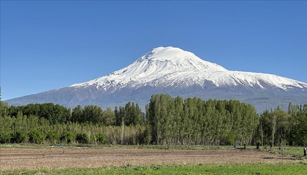 Ağrı Dağı'nda küresel ısınma alarmı